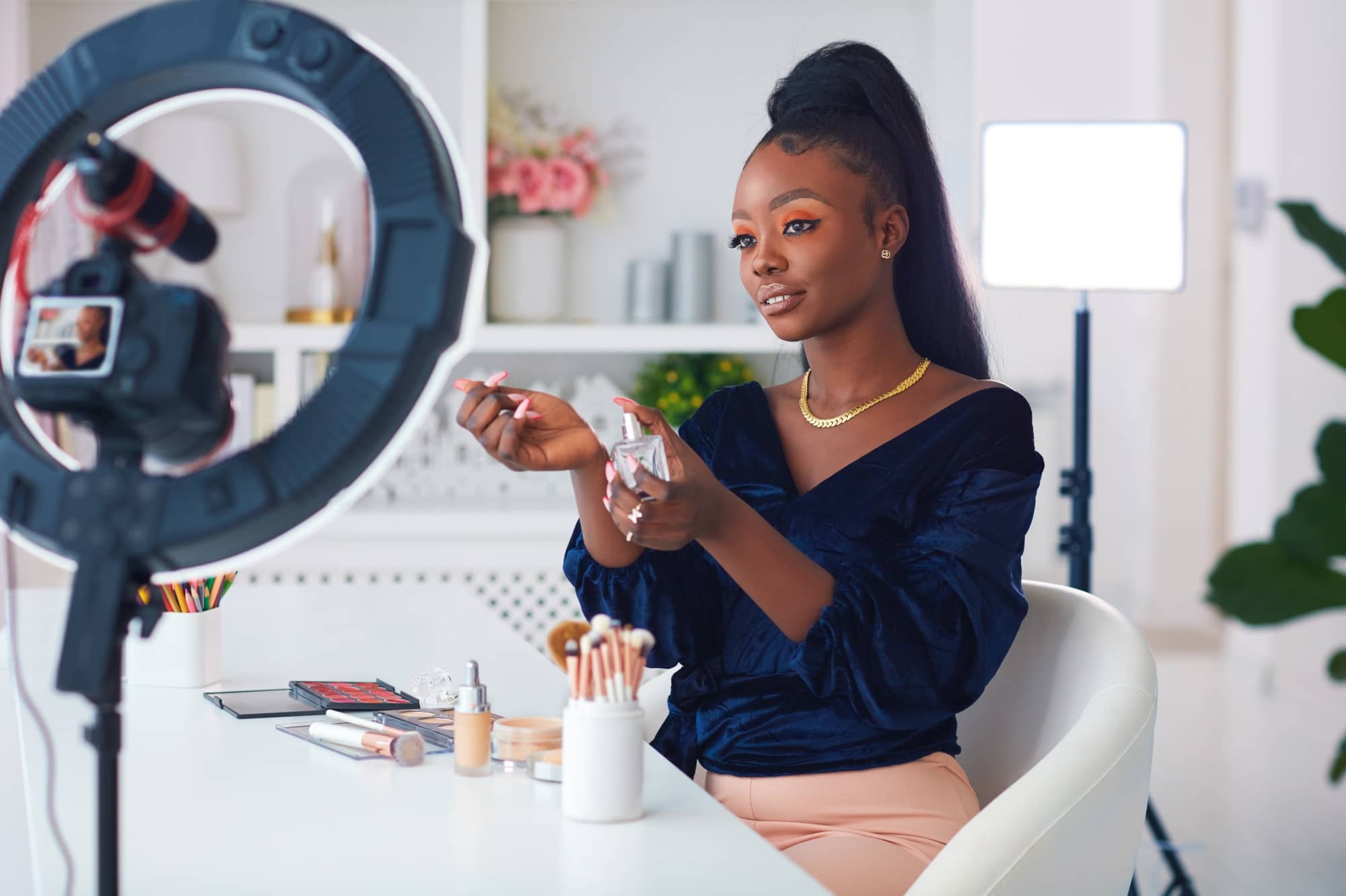 Creator earning from her Adscod bio link
